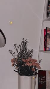 Check spelling or type a new query. Pin Oleh Viendhy Najwadela Di Flower Di 2020 Poster Bunga Fotografi Seni