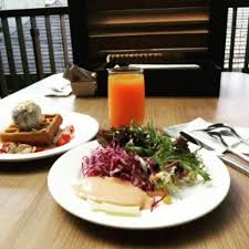 Padahal, sarapan di pagi hari sangat penting bagi tubuh karena dapat menunjang aktivitas yang akan kamu lalui. Menu Sarapan Pagi Yang Sehat Picture Of Courtyard By Marriott Bali Seminyak Resort Tripadvisor