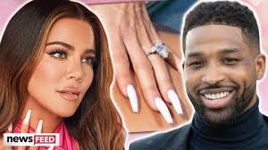 Khloe kardashian removes her huge engagement ring from tristan thompson amid cheating rumours after yet another cheating scandal from tristan thompson comes to light, khloe kardashian has made a bold move against the nba player. Khloe Kardashian Posts Massive Engagement Ring