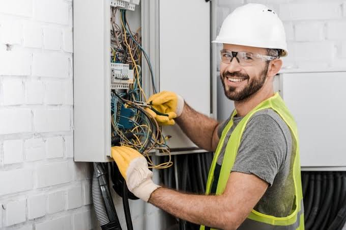 SE9 specialist wiring a new double socket outlet