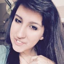 Rebekah Davidson's Instagram, Twitter & Facebook