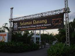 Sekinchan terletak di laluan 5 di antara tanjung karang dan sabak ber. Hotel Front Picture Of Oyo 89849 Sekin Hotel Resorto Sekinchan Tripadvisor