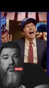 Stephanie Thain's Instagram, Twitter & Facebook