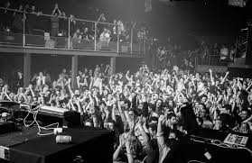 Musique de voiture remix 2020 ✅ musique qui bouge pour boîte de nuit 2020 ✅ chansons 2020. 10 Of The Best Clubs In Paris For An All Night Extravaganza Hostelworld