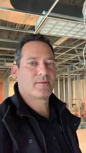 Melody Visser's Instagram, Twitter & Facebook