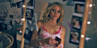 Annalisa Cochrane in One Of Us Is Lying [S1E1-2021] - Reddit NSFW