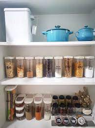 Hiasan ruang tamu dari barang bekas yang murah tapi. Dunia Deko Contoh Susunan Barang Dapur Dalam Kabinet Facebook