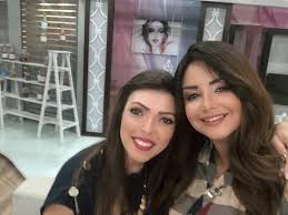 سن الاعلامية شريهان ابو الحسن هو 35 عام وقد صرحت بذلك فى برنامج ست الحسن على قناة on e. Dalia On Twitter Ø§Ù„Ø­Ù„ÙˆÙŠÙ† Ø´Ø±ÙŠÙ‡Ø§Ù† Ø§Ø¨Ùˆ Ø§Ù„Ø­Ø³Ù† ÙˆØ¨ÙˆØ³ÙŠ Ø¯Ù„Ø¹ÙŠÙ‡ ÙŠØ¯Ù„Ø¹Ùƒ