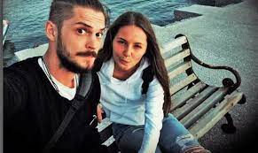To connect with alexandra, sign up for facebook today. Ce Se IntamplÄƒ Cu Fiica Lui Liviu Dragnea DupÄƒ Ce Sua A Dat InterdicÈ›ie Intregii Familii Alexandra StudiazÄƒ In America Impact