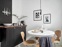 Burgundy helps to liven up a beige room. A Home In Beige And Grey Coco Lapine Designcoco Lapine Design