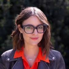 I'm happy to share that I'm starting a new position as VP, Sr Creative  Director 🎨 at Jack Morton Worldwide! Grateful for this exciting  opportunity 💫 and ready to write the next