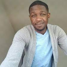 Akeim Simmons's Instagram, Twitter & Facebook