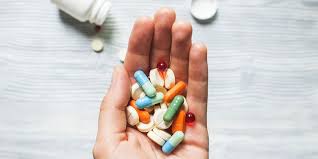 Terdapat berbagai obat untuk mengobati sakit ini, namun yang dengan anjuran dokter lah yang lebih diprioritaskan. 4 Obat Radang Tenggorokan Halaman All Kompas Com