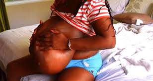 Ebonybrabustergee - Mind-blowing juggs and bra-busting moments