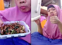 Pasti ramai yang menggemari ayam masak kicap dan ada pelbagai versi cara untuk memasaknya. Video Wanita Bertudung Mengaku Babi Masak Kicap Sedap Video
