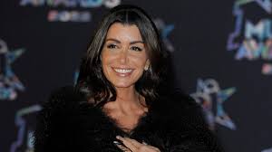 "Mes enfants ne manquent jamais de..." : Jenifer fait de rares confidences  sur sa vie de famille - Voici