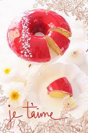 Der mirror glaze überzug soll zu allen seiten gut abfließen können. Kessy S Pink Sugar Spieglein Spieglein An Der Wand Mirror Cake Tutorial Ohne Glucose