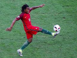 Get renato sanches latest news and headlines, top stories, live updates, special reports, articles, videos, photos and complete coverage at mykhel.com. Portugals Renato Sanches Ein Neues Wunderkind