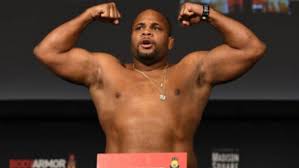 Latest on daniel cormier including news, stats, videos, highlights and more on espn. Daniel Cormier Officially Tells Ufc To Remove Him From Usada Pool Rankings