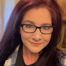 Heather Lemmer's Instagram, Twitter & Facebook