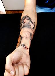 Tatuagem 3d Ideias Animais Do Estilo De Tattoo 3d Pra Inspirar Tatuagem De Jesus Tatuagem Tatuagens Na Mao Para Homens Deus tinha prometido que joão batista veria um sinal para saber quem era o messias. tatuagem 3d ideias animais do estilo