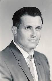 Arthur Hillman's Instagram, Twitter & Facebook