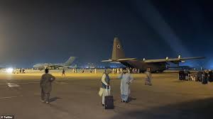 Videos appear to show afghans clinging to military plane as it takes off. Jgqtjhgkj47irm