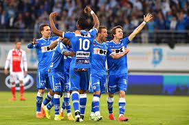 Dan moet aa gent rekenen op een misstap van anderlecht en van club brugge. Gent Kampioen Kaa Gent Is Kampioen Van Belgie Aa Gent Standard 2 0 Gent Belgium Gent Kampioen Belgie