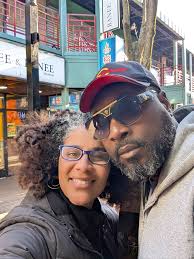 How many husbands/wives let their spouse know they are appreciated. The  fact that they make sure you're straight throughout your day with no  worries is awesome, but how many actually does this. |