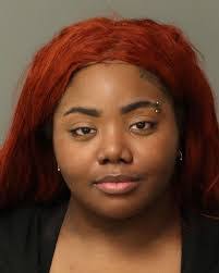 Hannah Dillard's Instagram, Twitter & Facebook