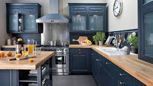 esprit rustique pour une cuisine de charme cuisine rustique cuisine darty amenagement cuisine