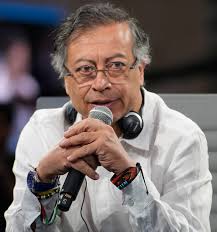 Gustavo Petro - Wikipedia, e ensiklopedia liber