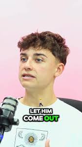 Ereny Rezk's Instagram, Twitter & Facebook