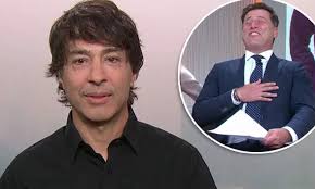 Comedian Arj Barker unexpectedly reveals he is getting DIVORCED live