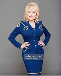 Hoping to see dolly parton at one of her concerts in 2020? Dolly Parton 2020 Dolly Parton Dolly Girl