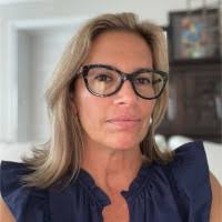 10+ "Deborah Veiga" profiles