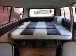 Rock And Roll Bed Vw Bus Google Search Interior Da Kombi Kombi Home Kombi Customizada