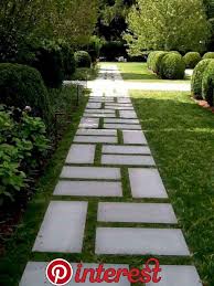90 Awesome Garden Path And Walkways Design For Your Amazing Garden Garden Paths And Walkways A Front Yard Garden Design Walkway Landscaping Front Yard Garden