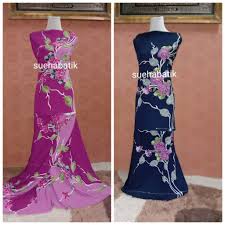 Kelantan, which is said to translate as the land of lightning. Kain Pasang Batik Kelantan Prices And Promotions Jul 2021 Shopee Malaysia