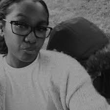 Hey everyone I am a beginner lash tech and wondered if anyone had any  advice