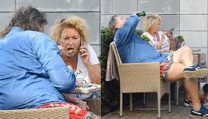 Joanna opozda i antoni królikowski, którzy w ostatnim czasie próbowali brylować. This Is How Ewa Kasprzyk Loves The 63 Year Old Went On A Date Without Makeup Zdjecia Paparazzi Super Express Tricksfast