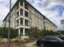 Besteht meistens aus einigen von diesen räumen: 2 Zimmer Wohnung Zum Verkauf Kalvinistenweg 59 13127 Berlin Franzosisch Buchholz Mapio Net