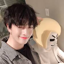 Oneus On Twitter Beautiful Person Singer Vocalist