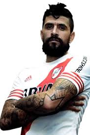 ˈlutʃo ɣonˈsales;3 born 19 january 1981) is an argentine former professional footballer. Lucho Gonzalez Athletico Paranaense Stats Titles Won