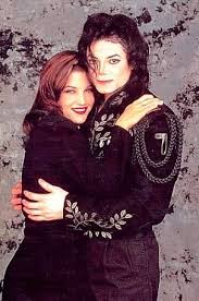 Michael Jackson Panosundaki Pin