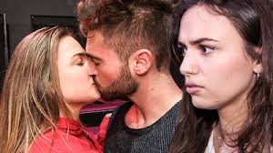 Lukes Valentinstag-Überraschung: Bettbescherung DELUXE