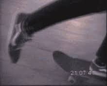 #aesthetic #grunge #grunge aesthetic #grunge skater aesthetic #skateboard #skateboard aesthetic #skateboarding #skater #skaterboy #skating. Grunge Aesthetic Gifs Tenor