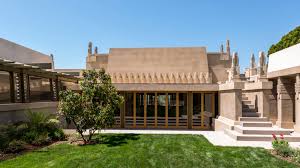 A Look Inside Frank Lloyd Wright S Hollyhock House Journal Hotels House Architecture Lloyd Wright