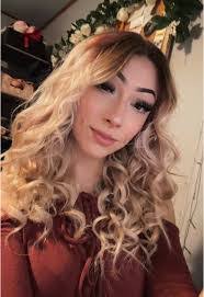 Teddi Lee's Instagram, Twitter & Facebook