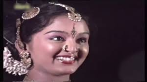 Kilukkam 97 Stage Show Innenikku Pottukuthan Dance Manju Warrier Youtube